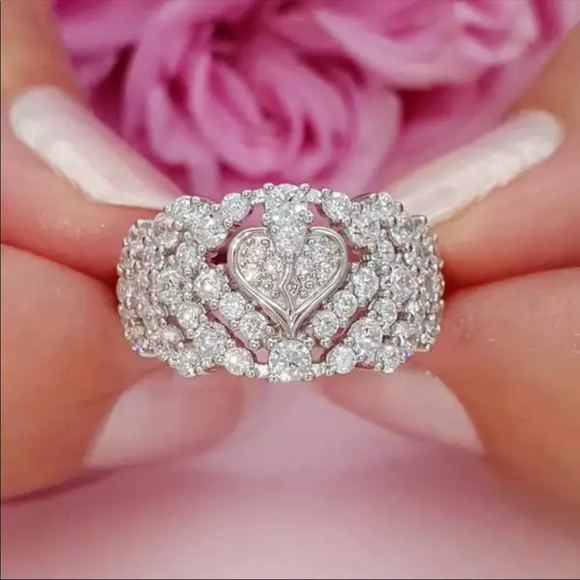 New Romantic 925 Silver Lovely Heart Diamond Ring - Picture 4 of 6